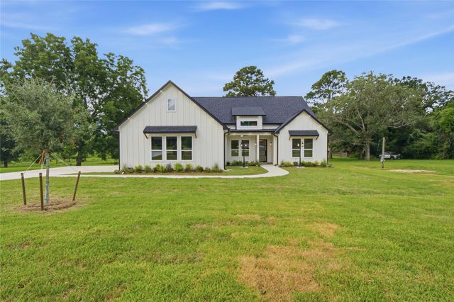 630 County Road 4023, Dayton, TX 77535