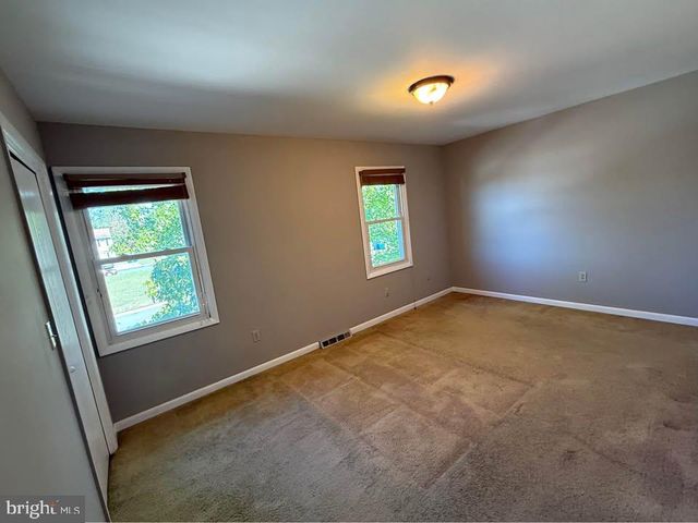 1145 PHEASANT DRIVE N, Carlisle, PA 17013