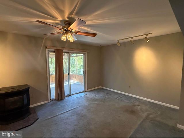 1145 PHEASANT DRIVE N, Carlisle, PA 17013