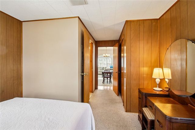 196 Belmeade Road, Irondequoit, NY 14617