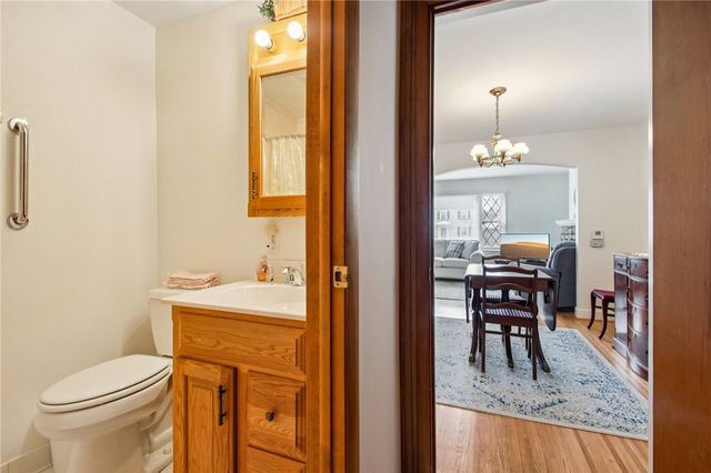 196 Belmeade Road, Irondequoit, NY 14617