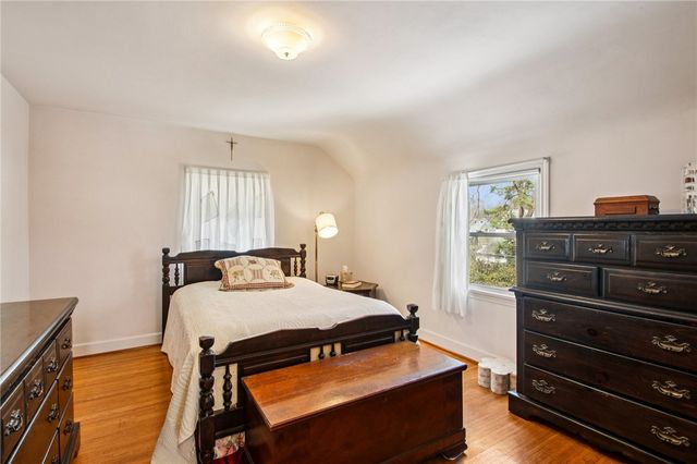 196 Belmeade Road, Irondequoit, NY 14617