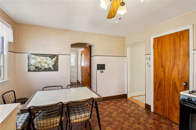 196 Belmeade Road, Irondequoit, NY 14617