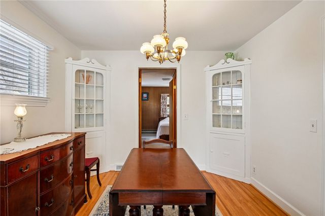 196 Belmeade Road, Irondequoit, NY 14617