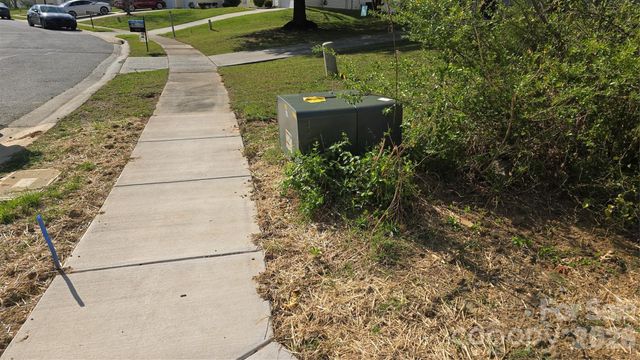 1810 Wilton Gate Drive, Charlotte, NC 28262