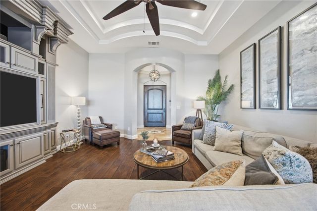 2103 Redmire St, Bakersfield, CA 93311