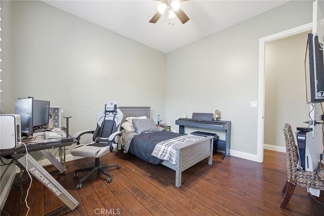 2103 Redmire St, Bakersfield, CA 93311