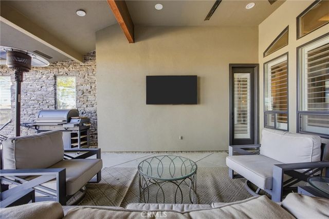 2103 Redmire St, Bakersfield, CA 93311