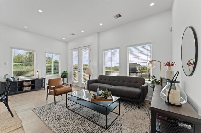 3002 Jensen Springs Lane, Houston, TX 77026