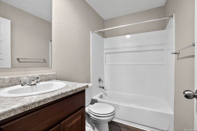 12915 Cicely Ct, St Hedwig, TX 78152