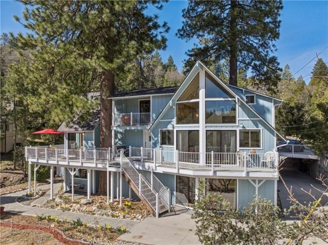 113 Brentwood, Lake Arrowhead, CA 92352