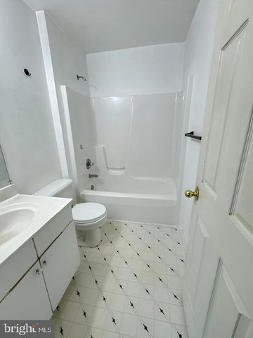 746 VILLAGER CIR, Baltimore, MD 21222