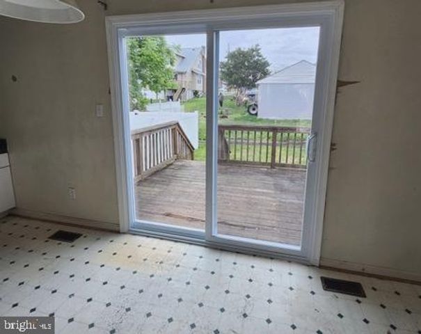 746 VILLAGER CIR, Baltimore, MD 21222