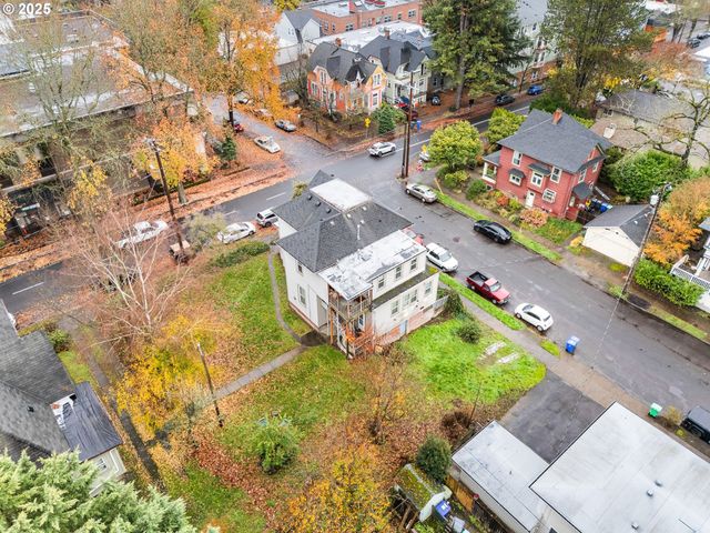 1705 Se Morrison St, Portland, OR 97214