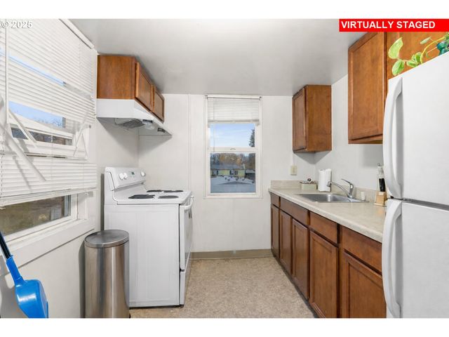 1705 Se Morrison St, Portland, OR 97214