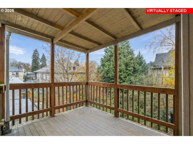 1705 Se Morrison St, Portland, OR 97214