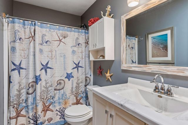 21071 Hyacinth Avenue, Lakeville, MN 55044