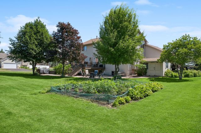 21071 Hyacinth Avenue, Lakeville, MN 55044