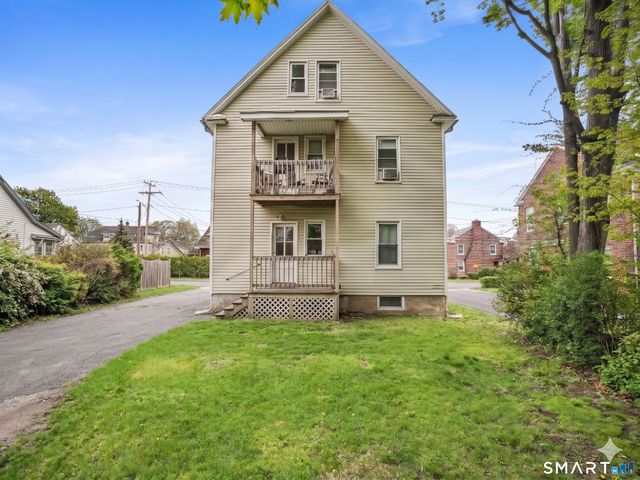 21 Ardmore Street, Fairfield, CT 06824