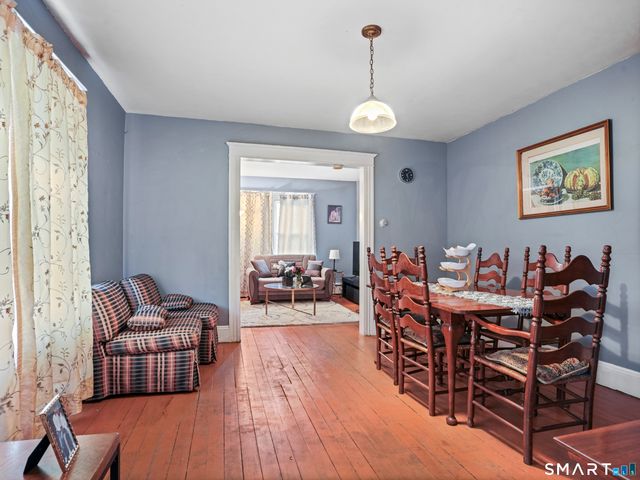21 Ardmore Street, Fairfield, CT 06824