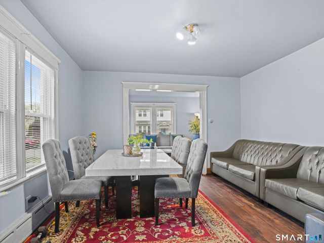 21 Ardmore Street, Fairfield, CT 06824