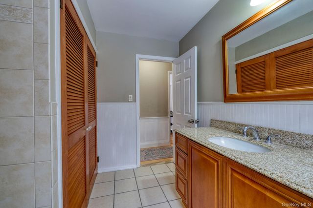 1 Dose Road, Wappingers Falls, NY 12590