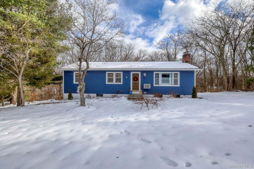 1 Dose Road, Wappingers Falls, NY 12590