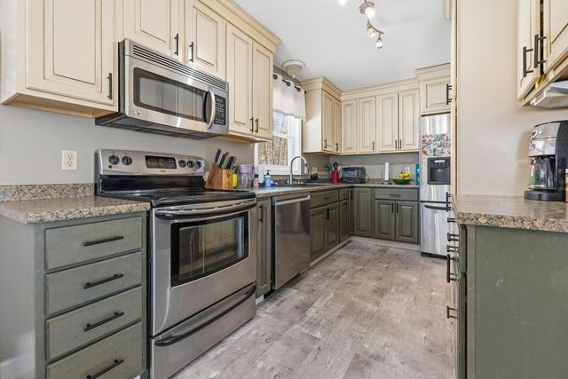 3 Tenley Drive, Lebanon, NH 03784