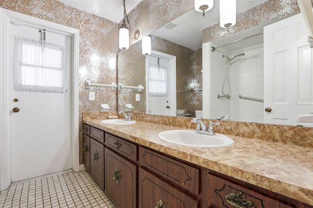 5082 JENNIFER PLACE, Orlando, FL 32807