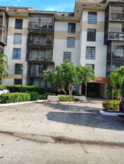 5570 NW 44th St 501, Lauderhill, FL 33319
