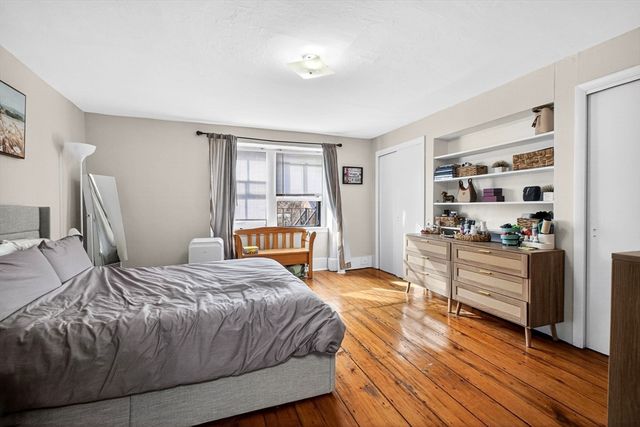 49 Charles St, Boston, MA 02114