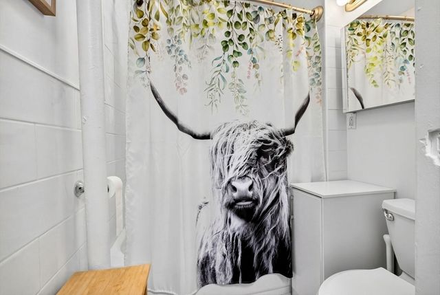 49 Charles St, Boston, MA 02114