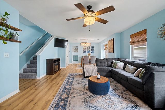 2733 N Westminster Drive, Fayetteville, AR 72704