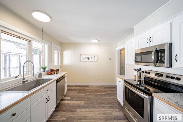 818 Maplewood Drive, Idaho Falls, ID 83401