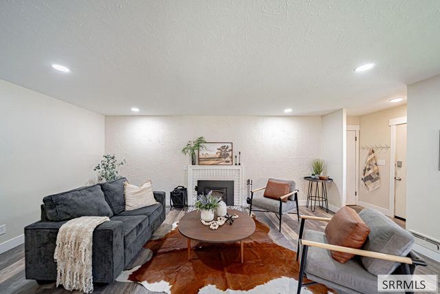 818 Maplewood Drive, Idaho Falls, ID 83401