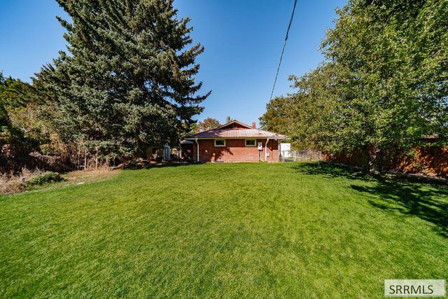 818 Maplewood Drive, Idaho Falls, ID 83401