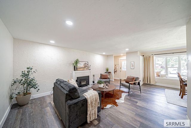 818 Maplewood Drive, Idaho Falls, ID 83401