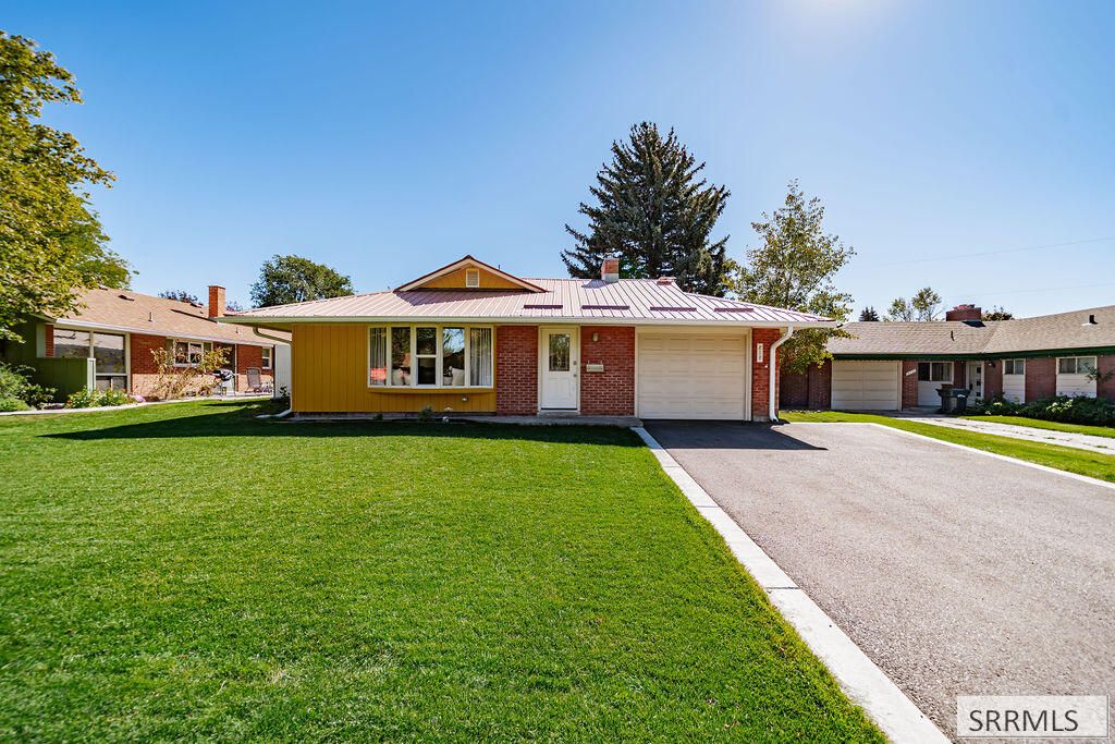 818 Maplewood Drive, Idaho Falls, ID 83401