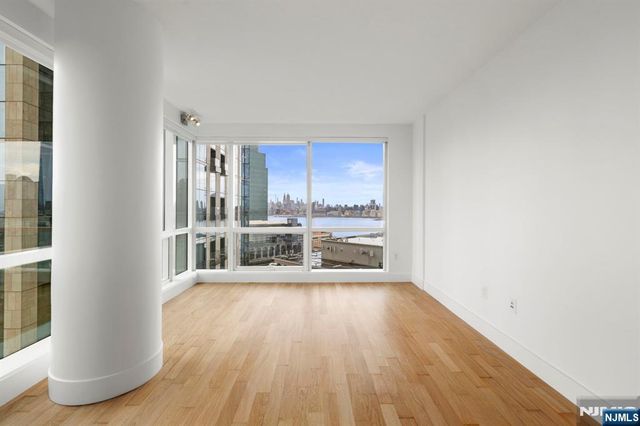 77 Hudson Street 2303, Jersey City, NJ 07302