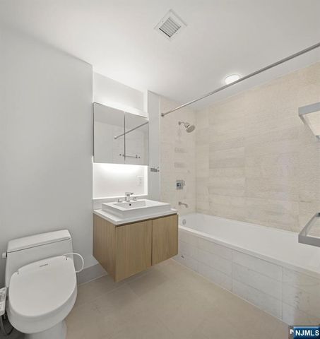 77 Hudson Street 2303, Jersey City, NJ 07302