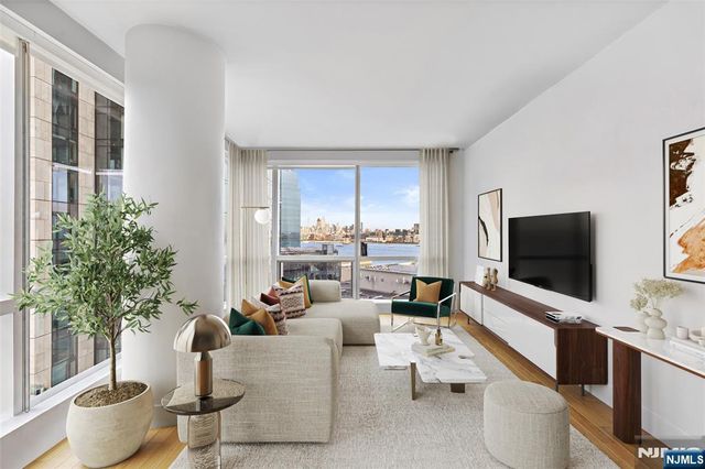 77 Hudson Street 2303, Jersey City, NJ 07302