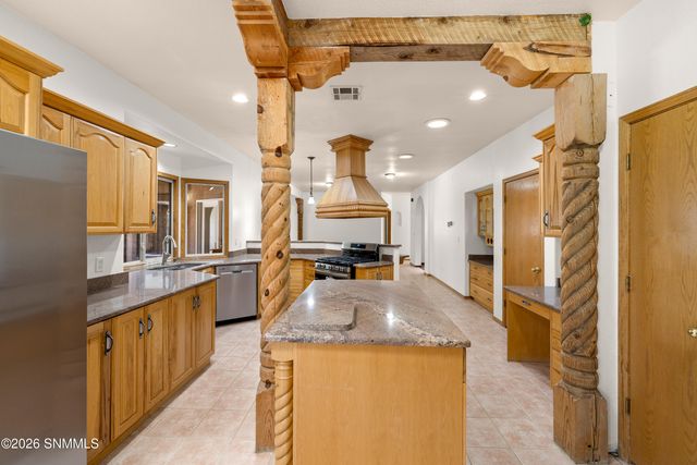 2591 Tularosa Drive, Las Cruces, NM 88007