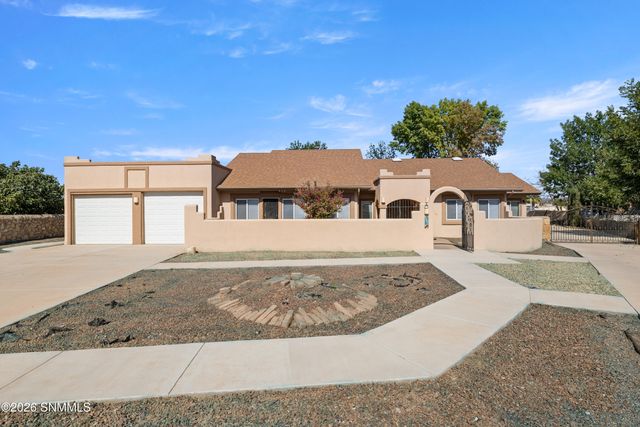 2591 Tularosa Drive, Las Cruces, NM 88007