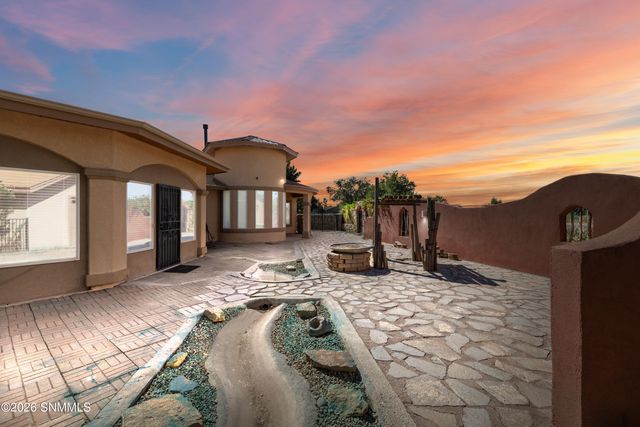 2591 Tularosa Drive, Las Cruces, NM 88007