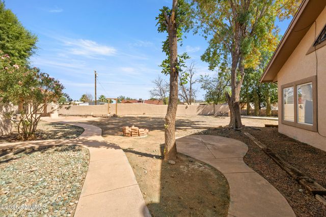 2591 Tularosa Drive, Las Cruces, NM 88007