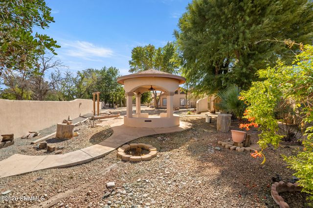 2591 Tularosa Drive, Las Cruces, NM 88007