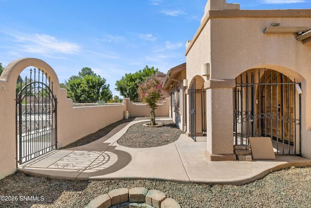 2591 Tularosa Drive, Las Cruces, NM 88007