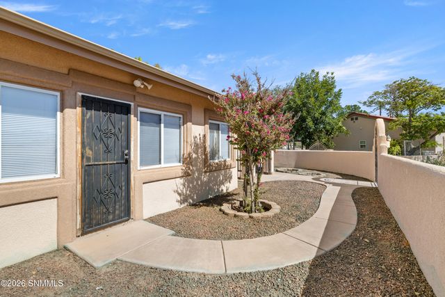 2591 Tularosa Drive, Las Cruces, NM 88007