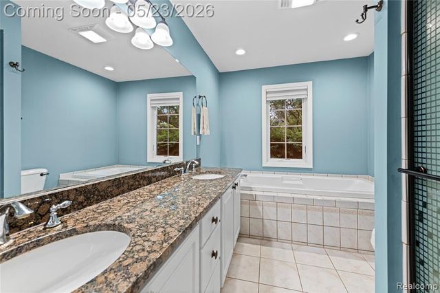 51013 W Hills Drive, Plymouth, MI 48170