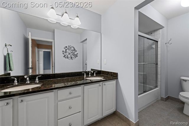 51013 W Hills Drive, Plymouth, MI 48170